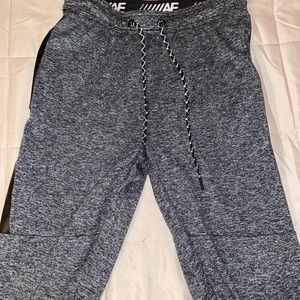 American eagle stretchy grey joggers
